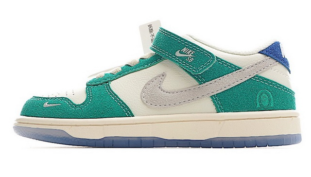 Kids Nike Dunk 29